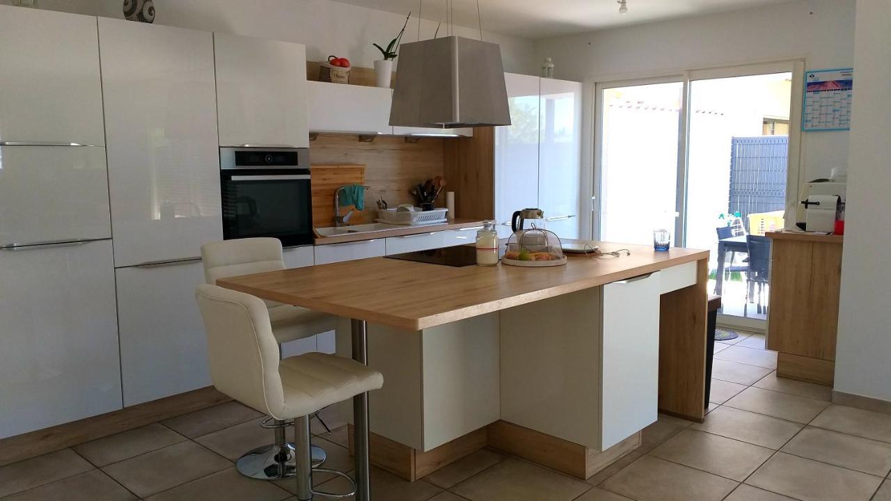 Chambre Dans Maison, Pres De La Mer, De L'Espagne, Des Montagnes Pezilla-la-Riviere المظهر الخارجي الصورة